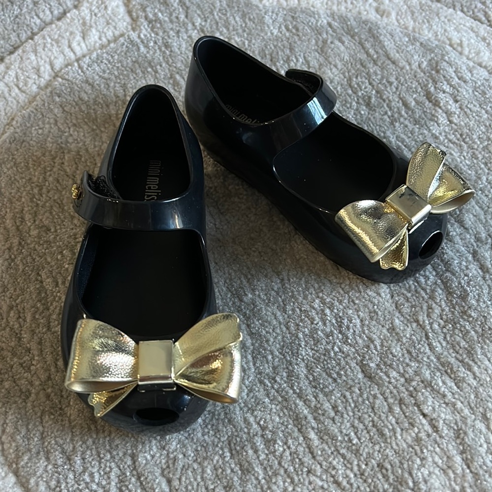 Mini melissa black and gold